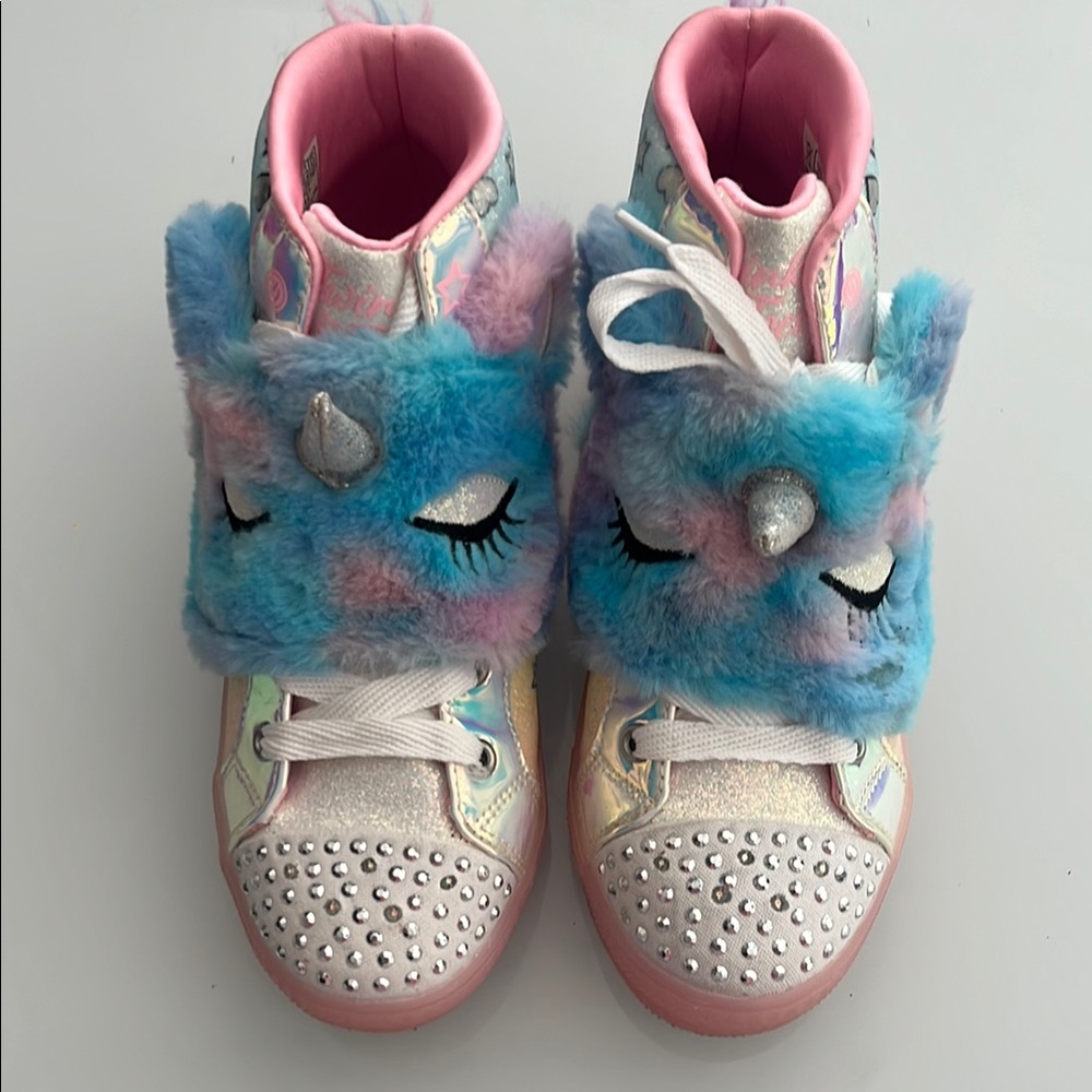Twinkle Toes Unicorn 🦄 light up Shoes - Pink and Blue EUC